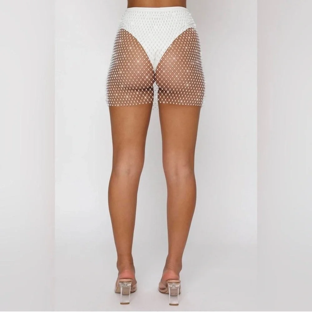 Feel the Beat Mini Skirt in white XS/S